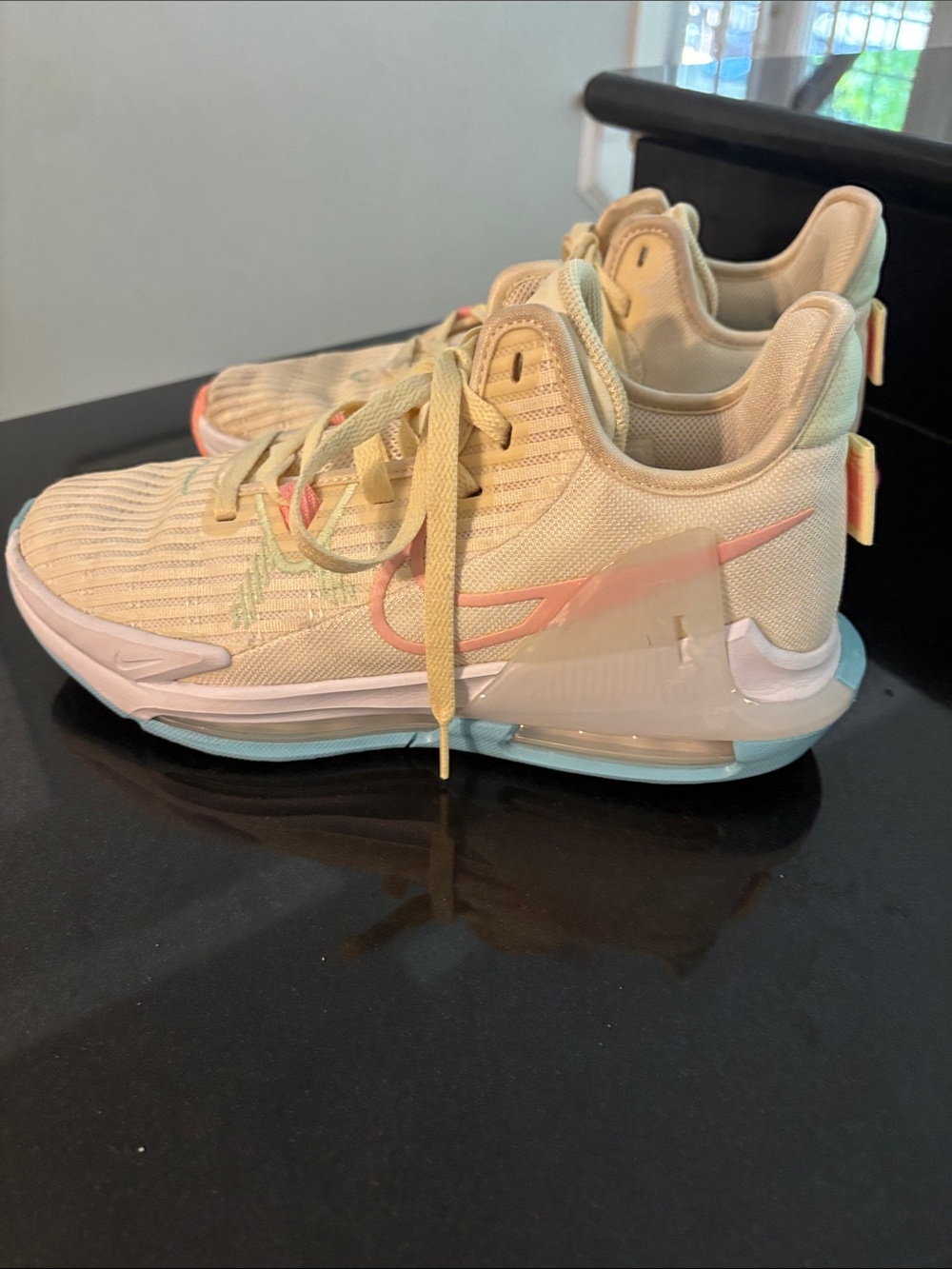 Nike LeBron Witness 6 Easter